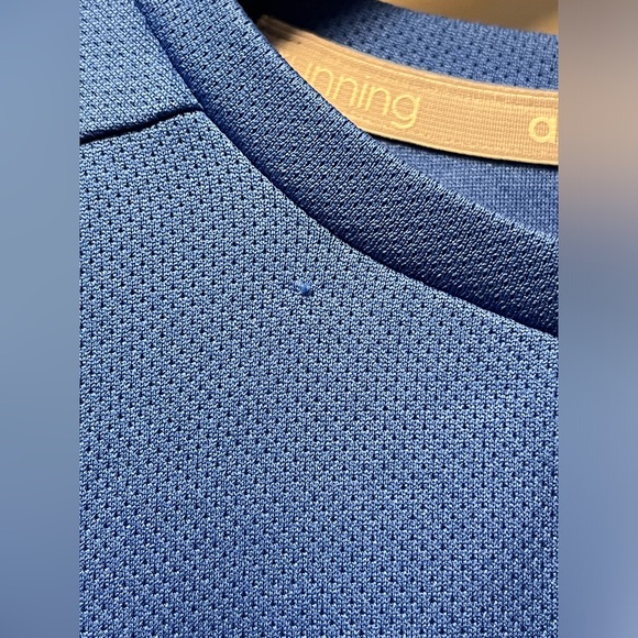 2016 Boston Marathon Collectable Shirt (Adidas) - Picture 8 of 8